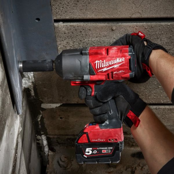 LLAVE DE IMPACTO DE ALTO PAR M18 FUEL™